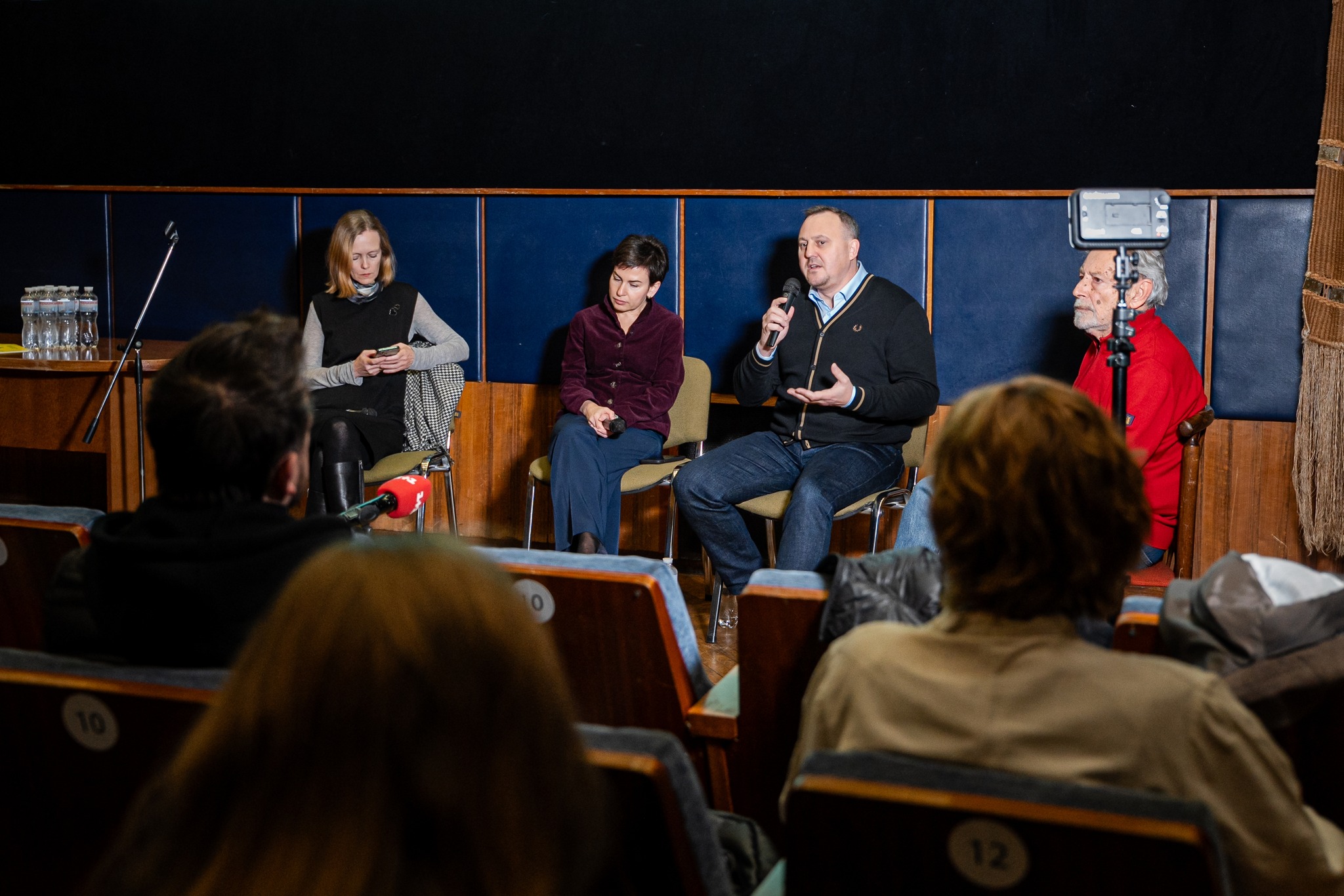 Молодість дискусія держкіно 1 Молодість дискусія держкіно 1