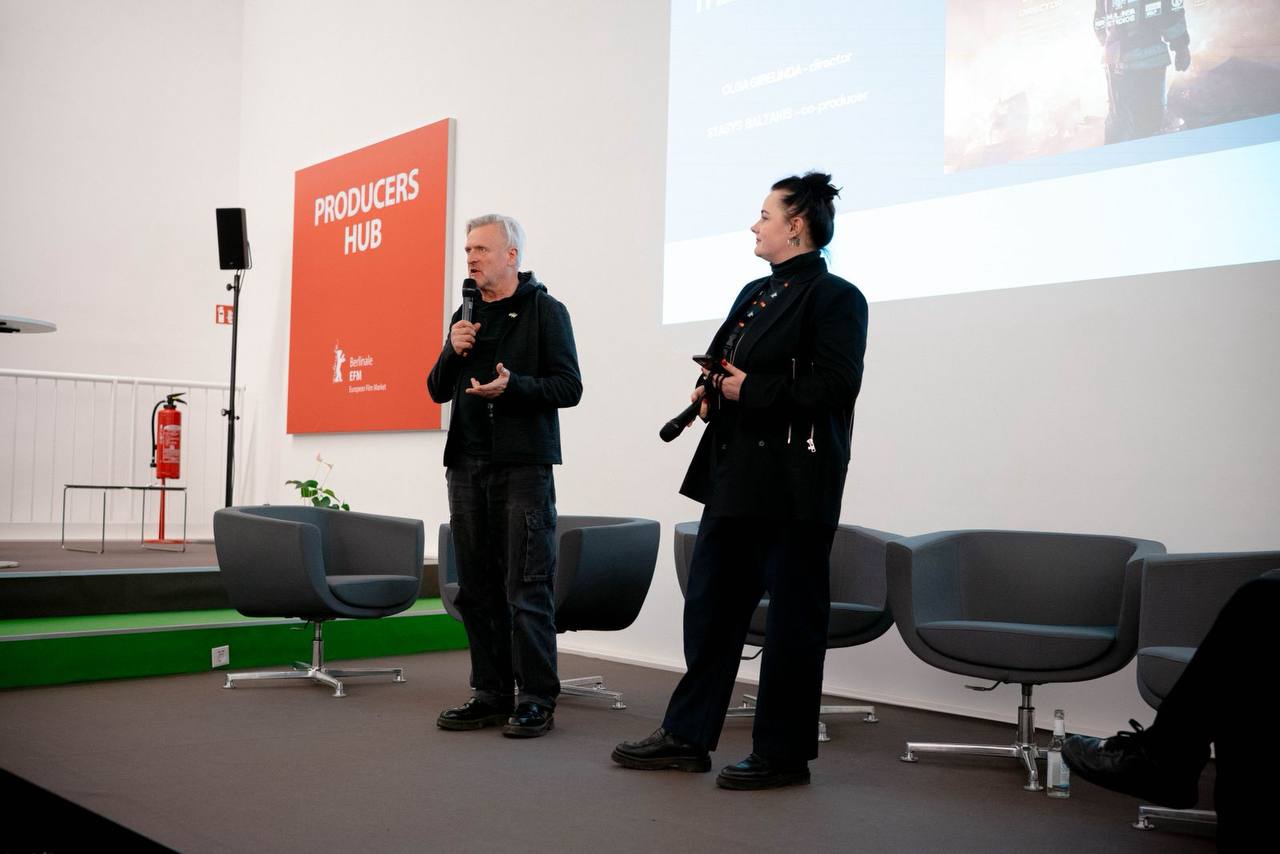 photo_5235931031137883483_y photo_5235931031137883483_y