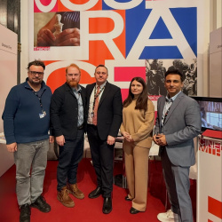 A76FC848-F3C9-4076-BE08-E792AD604273